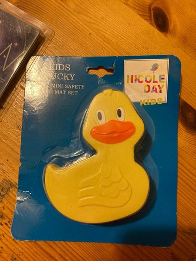 3 Pkts for children. Glow in the dark stars & Sheep.  / Safety mini bath mats. New