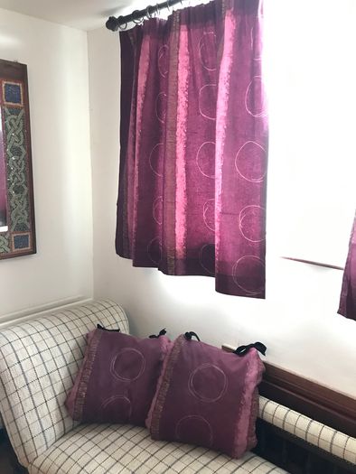 Pre-loved Curtains + 6 seat cushions