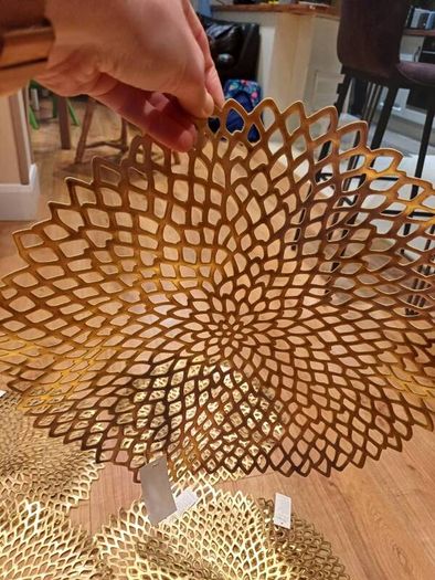 table place mats
