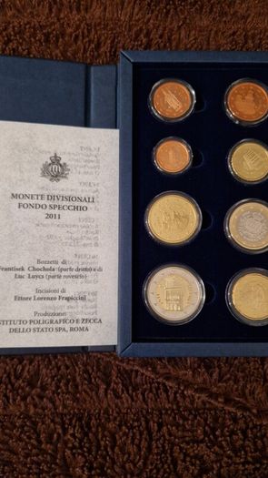 San Marino 2010 2011 euro coin proof sets