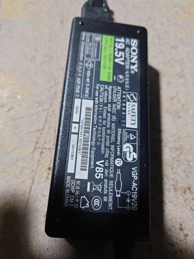 Sony vaio 19.5 v charger