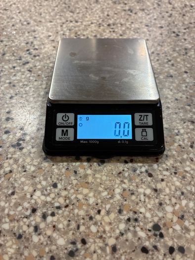 Weighing scales