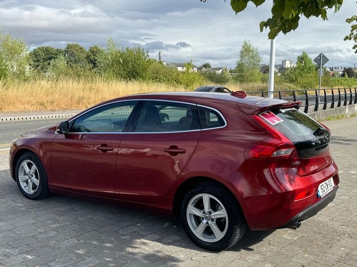 2015 Volvo V40 & 9months WARRANTY & 53k KM