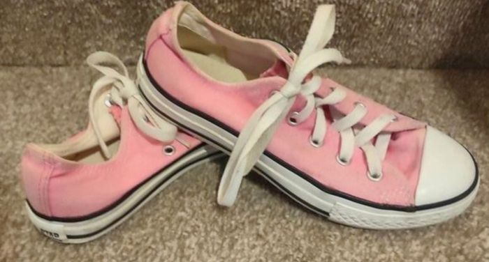 Girl's Converse . Size Uk Junior 13.5