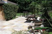 Mint Sandstone Calibrated Hand-Cut Paving Patio Pack B / 15.12m2