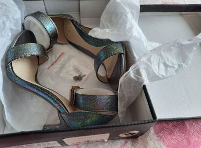 Brand New MissGuided sandals size uk3