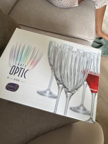 Wine glasses