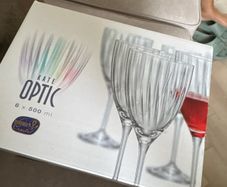 Wine glasses