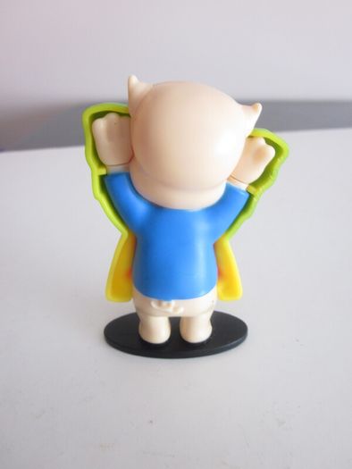 2023 Burger King Jr Meal Toy Warner Brothers 100 Anniversary Porky Pig Robin DC