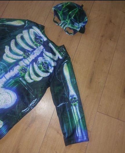 Only 2 Euro Each Picture!! - Halloween Items