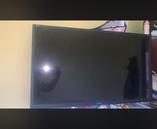smart Tv with Netflix YouTube Disney plus
