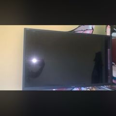smart Tv with Netflix YouTube Disney plus