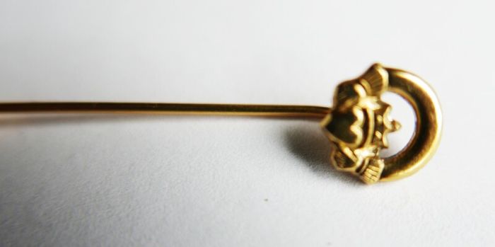 Vintage Claddagh Ancient Style Celtic Gold Filled Stick Pin Lapel Pin