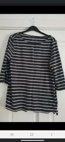 striped top