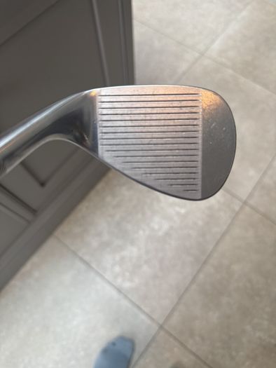 vokey 52 degree sm7