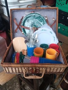 picnic basket