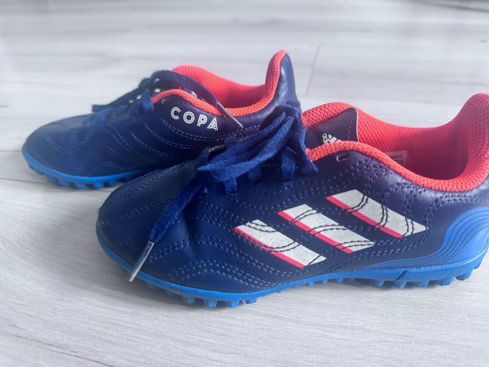 Adidas runners ( size uk-12)