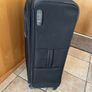 Large Black Samsonite Suitcase Image 5