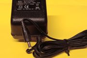 PHILIPS / 7.5-Volt Power Adaptor