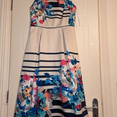 absolutely amazing floral midi dress from Monsoon