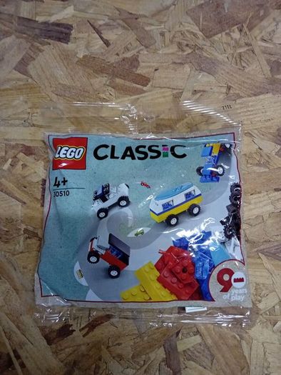 lego 30510: 90 Years of Cars  Classic