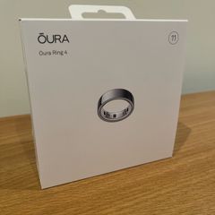 Oura Ring 4 - Silver - Size 11 (Sealed New In Box)