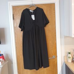 In The Style Petite Black V Neck Dress. S. 18.   B.N.W.T