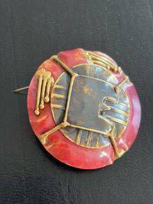 brooch