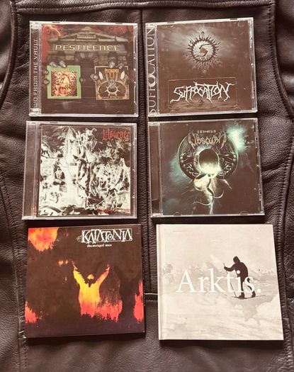 Mix of metal CDs