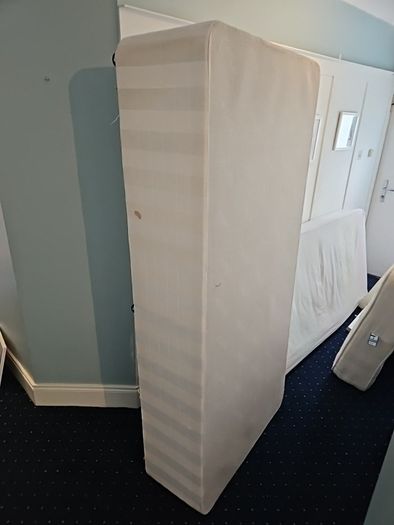 single bed