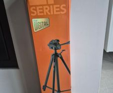 EF-51 Camera Tri-pod