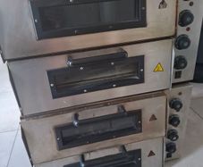 2 Double Pizza Ovens