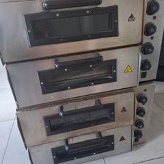 2 Double Pizza Ovens