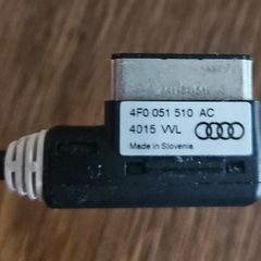 Audi iphone adapter