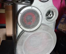 speakers