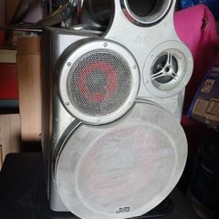 speakers