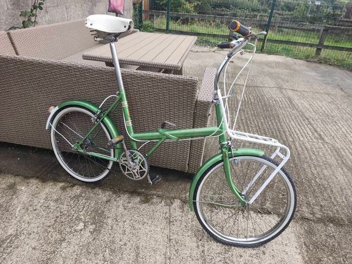 Vintage Raleigh Twenty bike