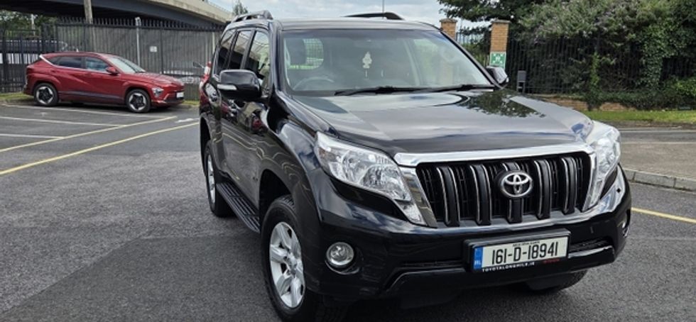 2016 Toyota Land Cruiser