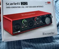focusrite scarlett 2i2