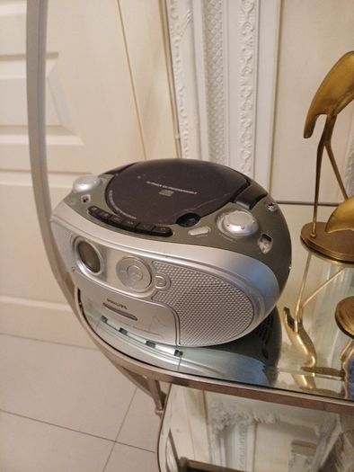 Philips cd,radio and cassette player.