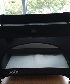travel cot