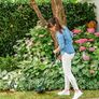 Bosch Electric Grass Trimmer EasyGrassCut 26 (280 Watt, Cutting Diameter 26 cm, Weight: 2 kg, in Carton Packaging) Image 5