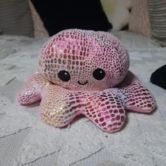 Reversible octopus