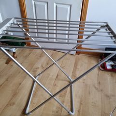 Electric clothes airer