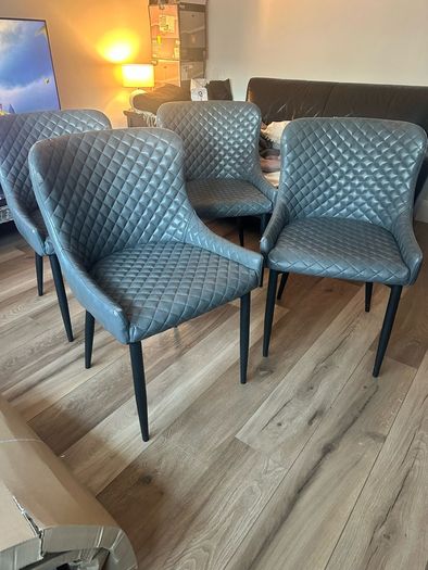 dining chairs x 5