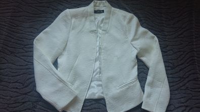 White Jacket/ Blazer.   Size 8
