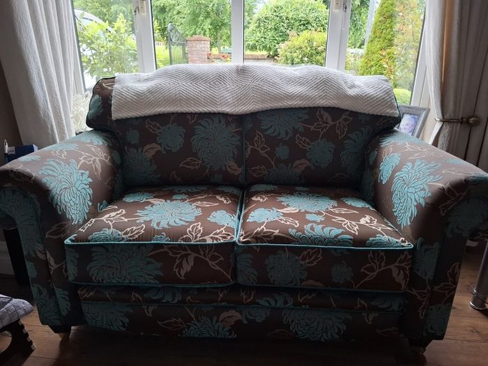 sofa 3, 2 and 1 seater sofa