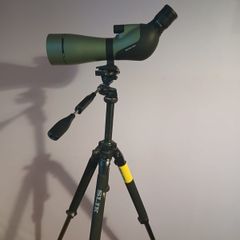 For sale Hawke 80.MM Nature Trek Telescope Complete with Silk Pro _ 400 Dx Tripod  with carry bag and original packaging