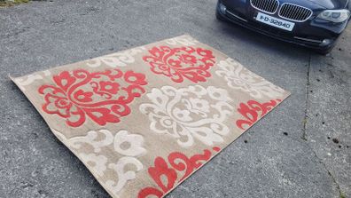 carpet rug made in Turkey 6x8ft clean condition