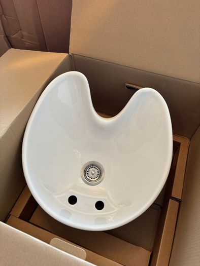 Back Wash Massage Unit with Foot Rest - new